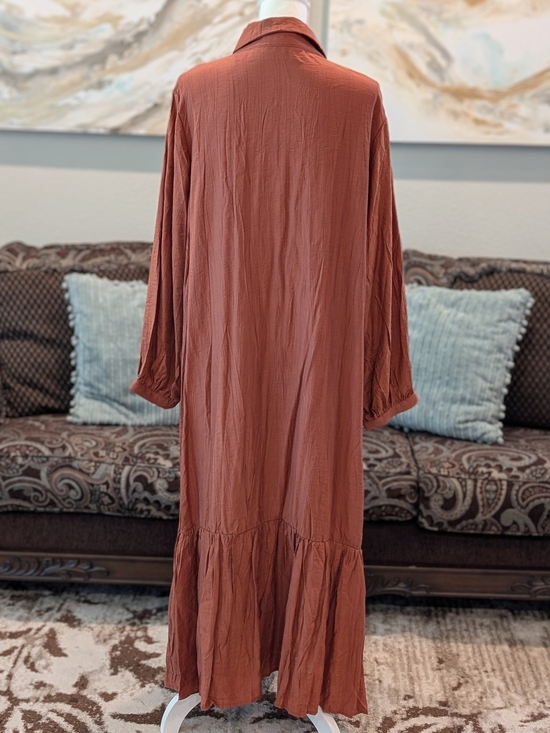 Rust Ruffle-Front Long Button Closure Dress - Picture 2 of 4